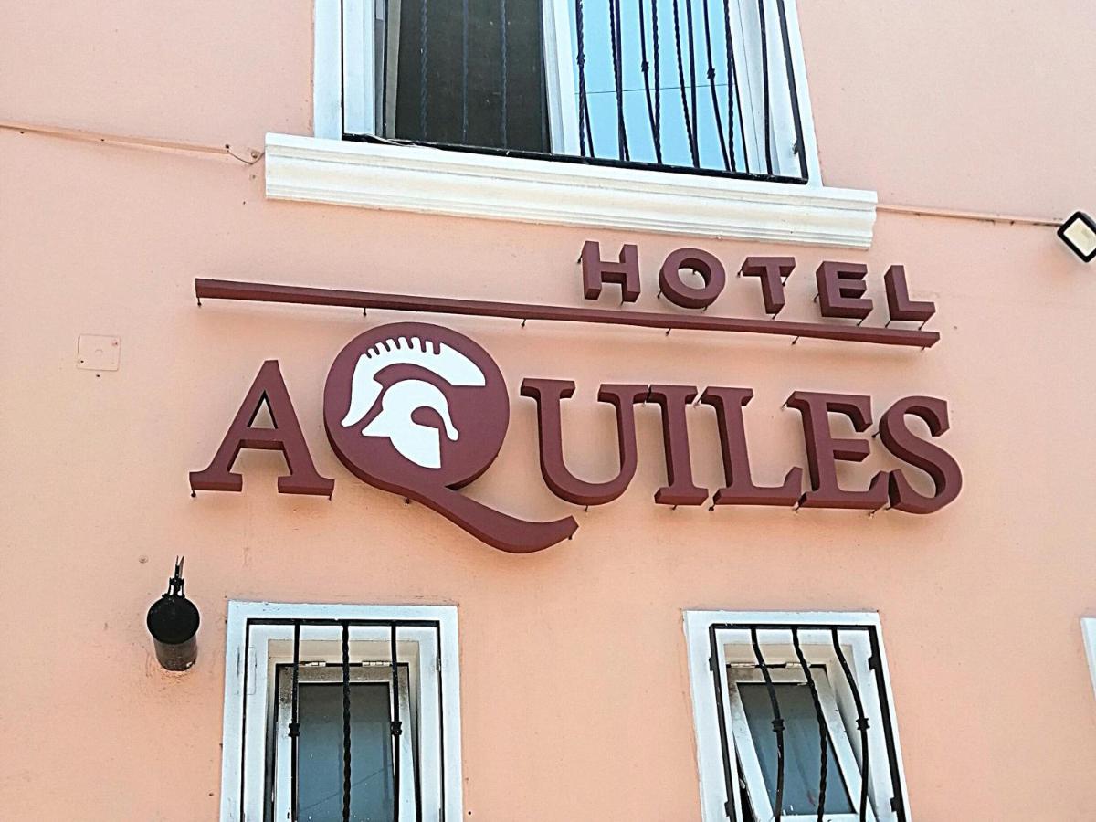 Hotel Aquiles Гвадалахара Екстер'єр фото