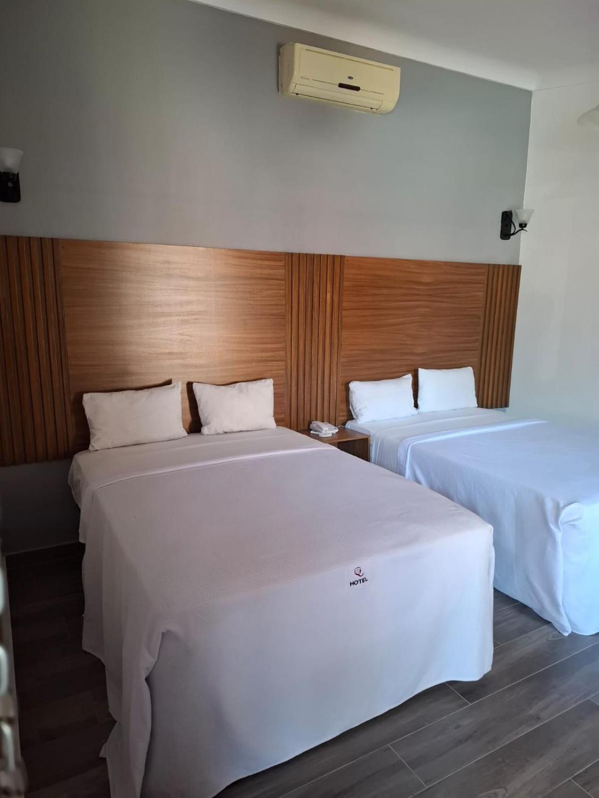 Hotel Aquiles Гвадалахара Екстер'єр фото