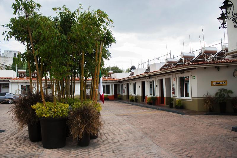 Hotel Aquiles Гвадалахара Екстер'єр фото